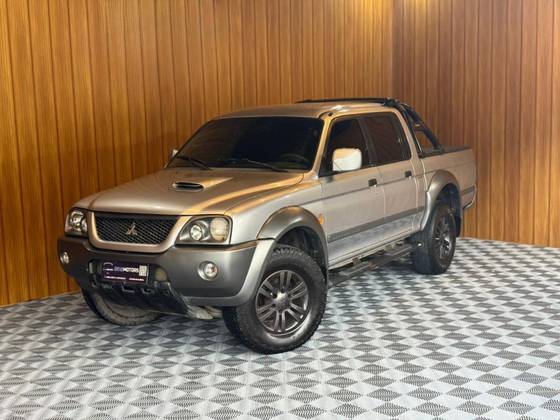 MITSUBISHI L200 2.5 GL 4X4 CD 8V TURBO DIESEL 4P MANUAL MITSUBISHI L200 2.5 GL 4X4 CD 8V TURBO DIESEL 4P MANUAL